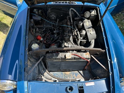 Lot 2150 - 1972 MGB GT, 1798cc, finished in blue with a Webasto roof, reg. no. GKX 25K.