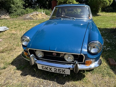 Lot 2150 - 1972 MGB GT, 1798cc, finished in blue with a Webasto roof, reg. no. GKX 25K.