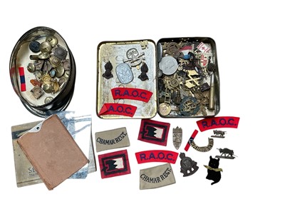 Lot 652 - Collection of Second World War cap badges to include Charmar Regiment shoulder titles, cap badge and cloth badges, Wartime economy issue cap badges and a small group of Nazi badges