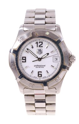 Lot 789 - Tag Heuer 2000 stainless steel wristwatch, model no. WN1111, serial no. AB8062, boxed with booklets