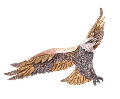 Lot 647 - Good quality gold and enamel Osprey brooch