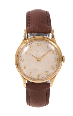 Lot 788 - 1950s International Watch Company 9ct gold cased wristwatch
