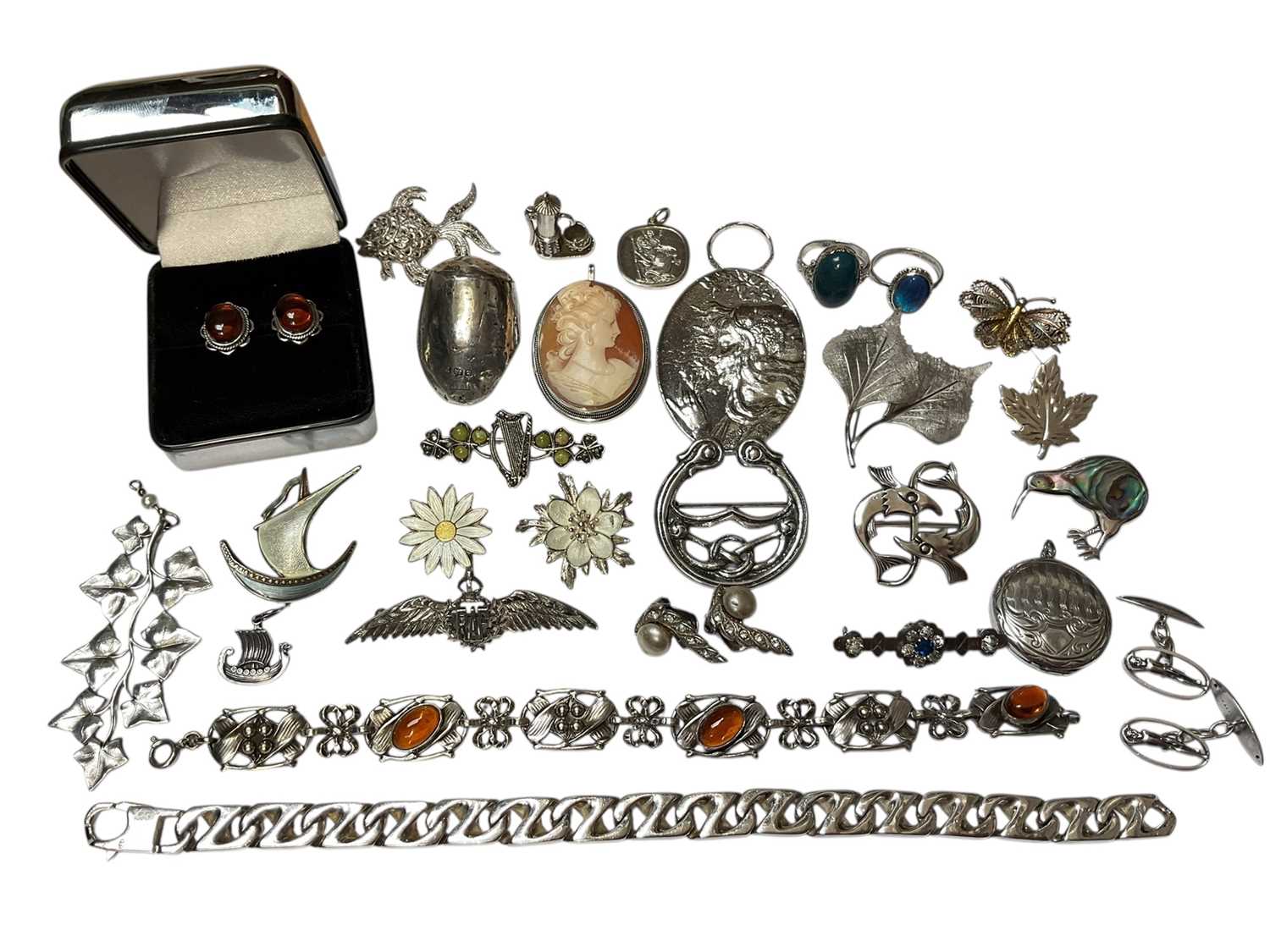 Lot 170 - Group of silver and white metal jewellery including Norwegian silver and enamel brooches, RAF sweetheart brooch, cameo brooch, amber etc