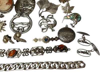 Lot 170 - Group of silver and white metal jewellery including Norwegian silver and enamel brooches, RAF sweetheart brooch, cameo brooch, amber etc