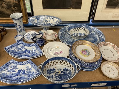 Lot 221 - Blue and white pottery and various 19th / 20th century ceramics