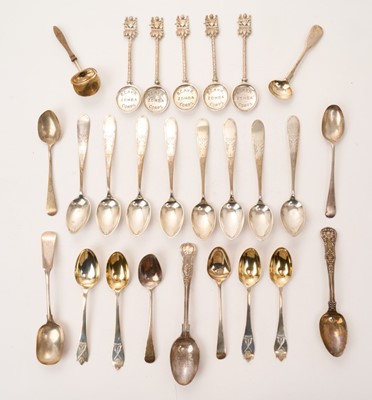 Lot 478 - Collection of 19th/20th century English and Continental silver teaspoons and others