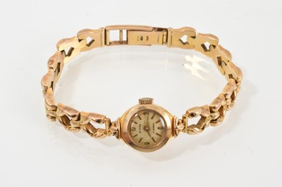 Lot 784 - 1960s Enicar 9ct gold ladies' wristwatch on integral 9ct gold fancy link bracelet