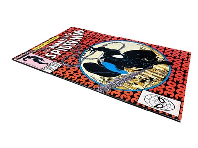 Lot 2834 - Marvel Comics The Amazing Spider-Man #300 (1988) (American Price Variant) Origin and first full appearance of Venom + Spider-Man wears the black alien symbiote costume for the last time + The Th...