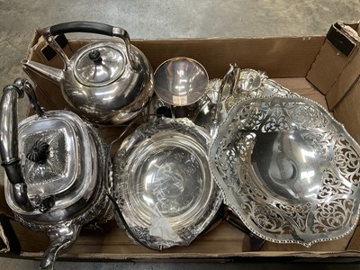 Lot 160 - Collection of silver plate
