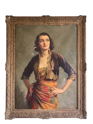 Lot 1315 - Albert Henry Collings (1868-1947) oil on canvas, three quarter length portrait of a beauty, signed, in gilt frame