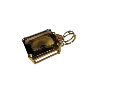 Lot 114 - Large smoky quartz and diamond pendant