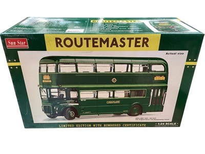 Lot 2004 - Sun Star 1:24 scale Routemaster RMC 1453-453 CLT: The Original Green Line, boxed 2904 (1)