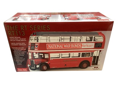 Lot 2005 - Sun Star 1:24 scale The RT Series RT 113-FXT 288, boxed 2920 (1)