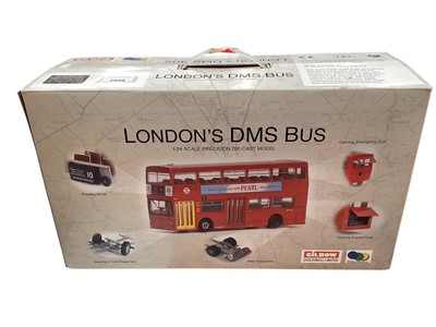 Lot 2008 - Gilbow 1:24 scale London's DMS Bus, boxed (1)