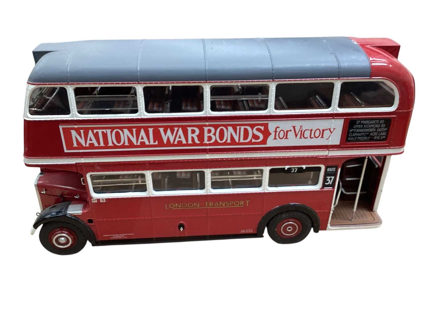 Lot 2009 - Sun Star 1:24 scale Routemaster Buses (unboxed) (6)