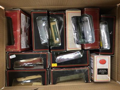 Lot 2013 - EFE diecast buses & vehicles, boxed approx. 100 (4 boxes)