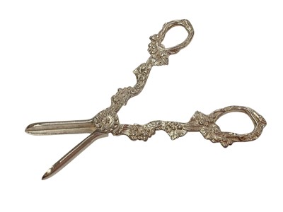 Lot 138 - Contemporary silver grape scissors with handles modelled as fruiting vines, (Birmingham 1972), maker P H Vogel & Co, 16.2cm in overall length.