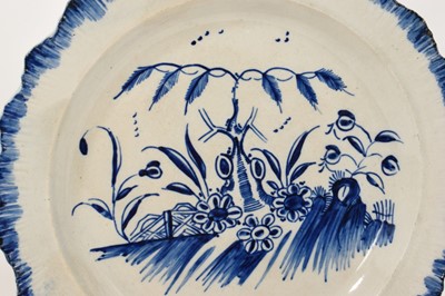 Lot 75 - Pair of antique blue and white pearlware plates
