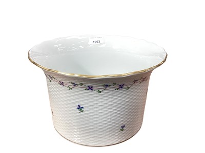 Lot 1063 - Herend porcelain Blue Garden pattern cachepot / jardinère, 26cm in diameter