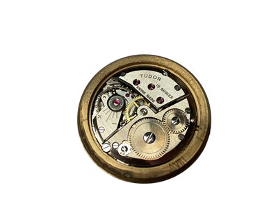 Lot 204 - 1960s 9ct gold Tudor wristwatch