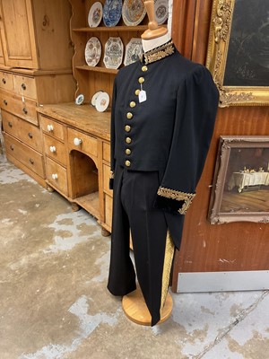 Lot 89 - Fine 1930s King George V Privy Councillor's uniform (3rd class)