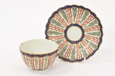 Lot 302 - Worcester Hop Trellis pattern tea bowl and saucer, circa 1772