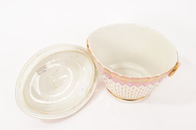 Lot 50 - Derby pink and gilt decorated sucrier and cover, circa 1795