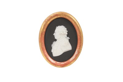 Lot 289 - Wedgwood black jasper portrait medallion of Duncan, gilt frame