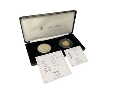 Lot 521 - U.K. - Jubilee two coin Brexit commemorative set to include proof 9ct gold Wt. 7.78gms and sterling silver proof Wt. 75gms 2020 (N.B. Cased with Certificate of Authenticity) (1 coin set)