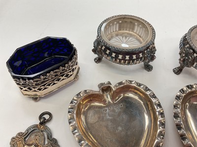 Lot 275 - Group of assorted silver items to include an early Victorian silver snuff box, (Birmingham 1838), two silver mustard pots, trowel book mark and other items (various dates and makers), approximat...