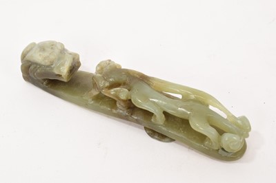 Lot 1098 - Chinese jade belt hook