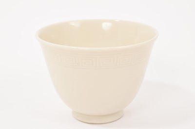 Lot 320 - Chinese Dehua 18th/19th century porcelain wine cup
