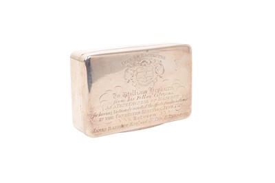 Lot 549 - Early Victorian silver snuff box of rectangular form, with engine turned decoration