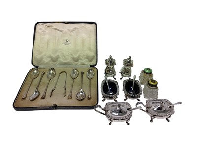 Lot 570 - Set silver teaspoons in case and condiments