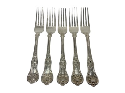 Lot 595 - Two Victorian Scottish silver Queen's pattern dinner forks, with engraved initials (Glasgow 1845), together with three similar forks, (Glasgow 1841), maker Peter Aitken, all at approx. 16ozs (5)....