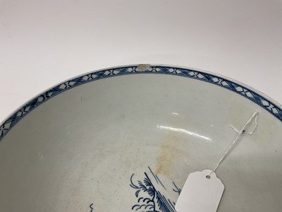 Lot 67 - Worcester blue and white bowl, circa 1775, painted in the Rock Strata Island pattern, 22.75cm diameter