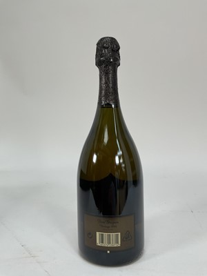 Lot 33 - One bottle, Champagne, Moët & Chandon Dom Perignon 1996 Vintage, boxed (damaged)