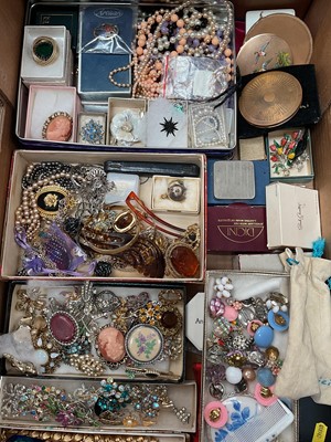 Lot 1065 - Large quantity of vintage costume jewellery including brooches, various beads, compacts and bijouterie