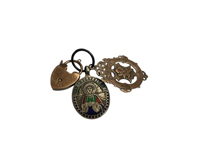 Lot 76 - 9ct gold fob with engraved presentation inscription dated 1897, 9ct gold padlock clasp and Russian silver and enamel religious pendant (3)