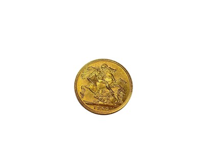 Lot 51 - Edward VII gold full sovereign, 1902