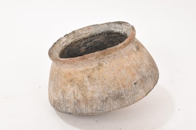 Lot Chinese tomb figure, two head fragments and bowl