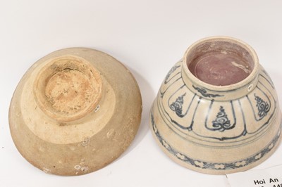 Lot Hoi An cargo circa 1450-80, five pieces of blue and white glazed pottery , and other shipwrecks pieces