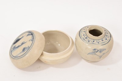 Lot Hoi An cargo circa 1450-80, five pieces of blue and white glazed pottery , and other shipwrecks pieces