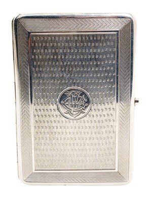 Lot 162 - George V silver cigarette case (London 1910)