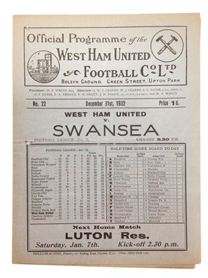 Lot 160 - West Ham v Swansea Town December 31st 1932 Football League Division II