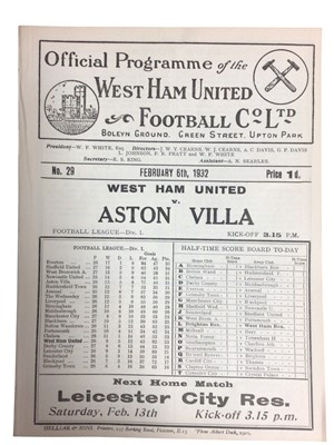 Lot West Ham V Aston Villa February 6th 1932 Football League Division I - Ex binder