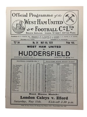 Lot 227 - West Ham v Huddersfield May 4th 1929 Football League Division I - Ex binder