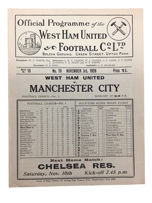 Lot 232 - West Ham v Manchester City November 3rd 1928 Football League Division I - Ex binder