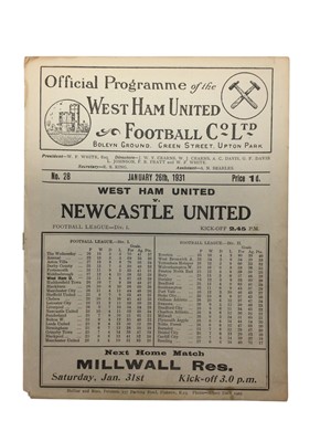 Lot 237 - West Ham v Newcastle United January 26th 1931 Football League Division I - Ex binder