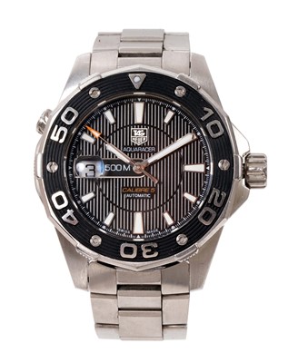 Lot 531 - Tag Heuer Aquaracer Chronograph wristwatch with box
